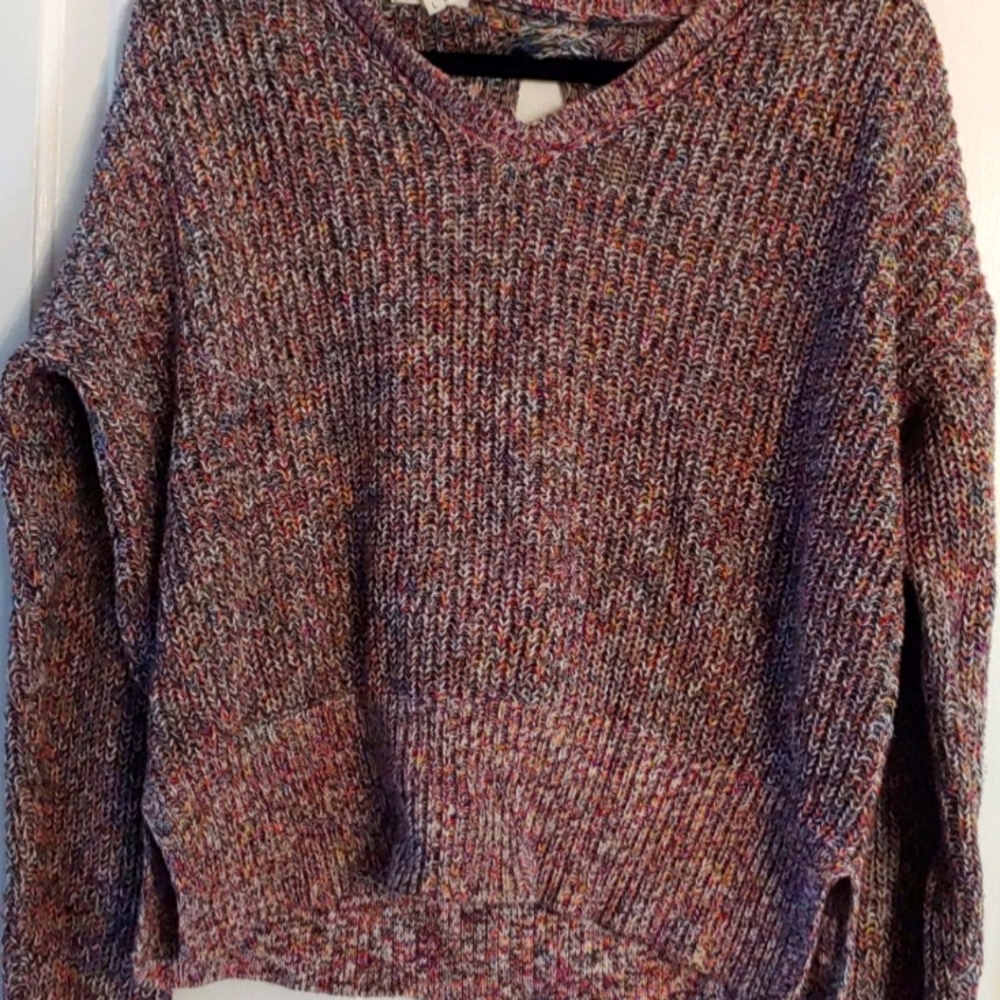 Maurices sweater